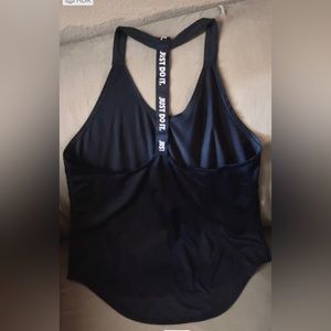 nike sports vest